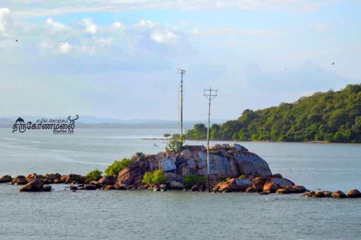 Uppuveli Beach House Trincomalee Exterior photo